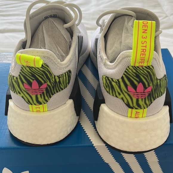 Adidas NMD_R1 W - Picture 3 of 6